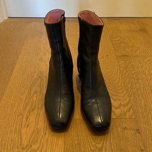 Chelsea boots! Black size 37 w/ 2” heel